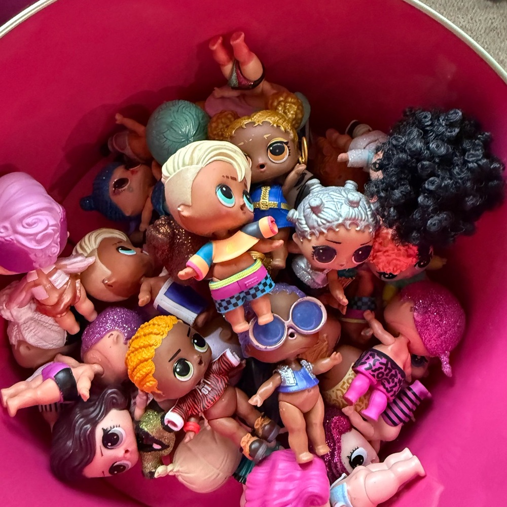 L.O.L. Surprise Dolls with Accessories, clothes, shoes and bottles